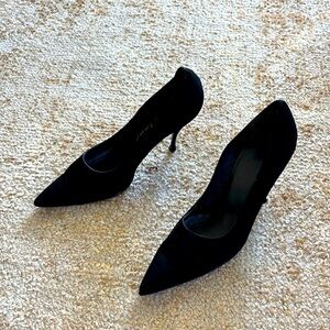 Vintage 1960s Black Grosgrain Ribbon Stiletto Pumps, Size 7A